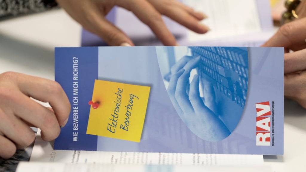 In den sechs Zentralschweizer Kantonen waren im Oktober 8475 Personen als arbeitslos gemeldet. (Symbolbild)