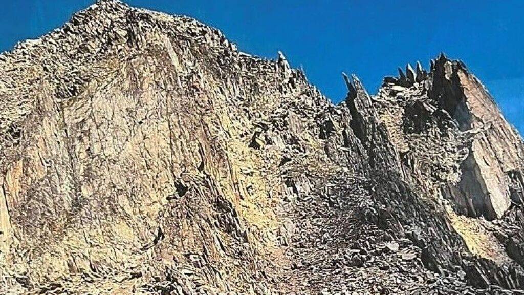 Der 3060 Meter hohe Pizzo Gallina im Gotthardmassiv an der Grenze der Kantone Tessin und Wallis weist brüchigen Fels auf.
