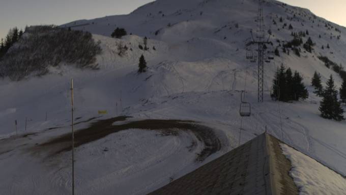 Trotz Prachtwetter muss Brambrüesch den Skibetrieb einstellen