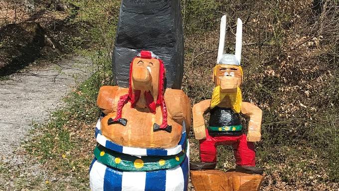 Comic-Trio bald wieder komplett: Männedorf erhält neue Holzfiguren