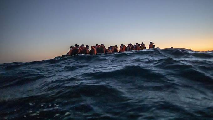 Mehr als 40 Migranten vor Küste Tunesiens vermisst