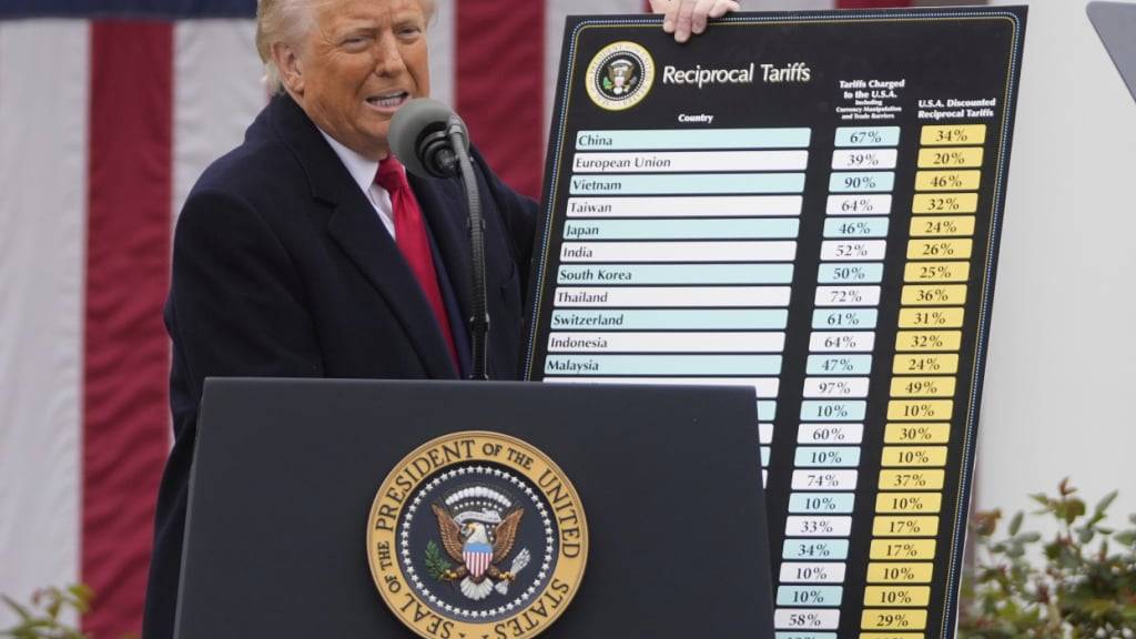 US-Präsident Donald Trump drohte im April der Schweiz mit Importzöllen von insgesamt 31 Prozent. (Archivbild)