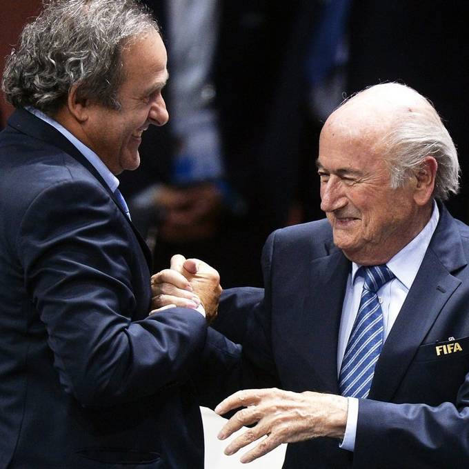 Blatter geht's an den Kragen