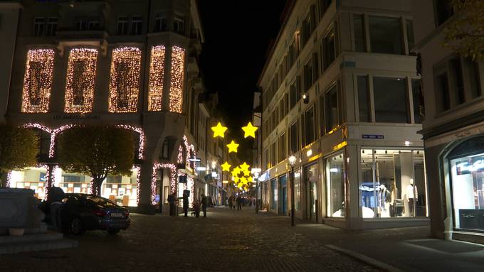 Luzerner Weihnachtsbeleuchtung erstrahlt in altem Glanz