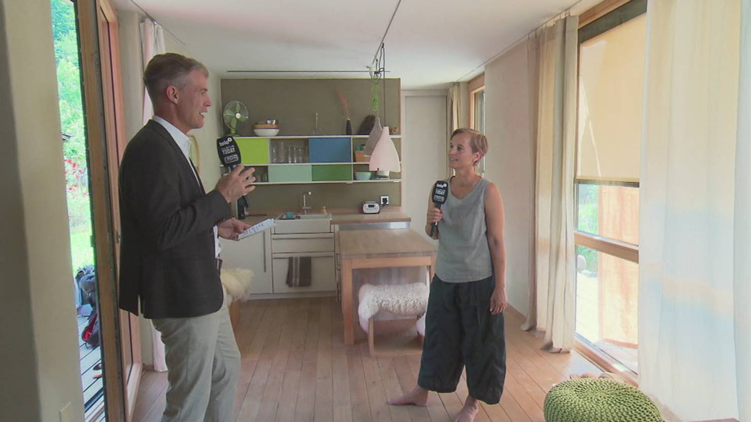 Tanja Schindler lebt in einem Ökominihaus in Altdorf Tele1