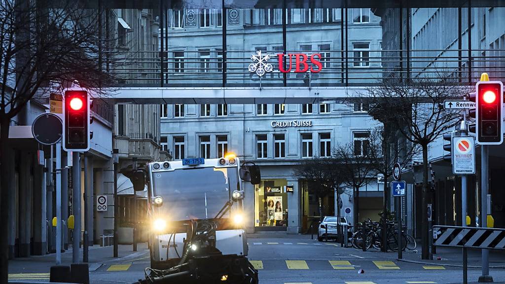 Eine neue Volksinitiative will für international tätige Schweizer Finanzunternehmen die Umweltauflagen verschärfen. (Archivbild)