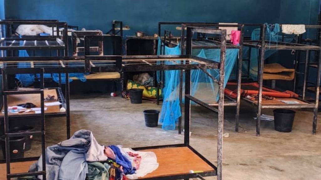 HANDOUT - Dieses von der Christian Association of Nigeria veröffentlichte Foto zeigt die Schlafsäle der St. Mary's Catholic Primary and Secondary School, nachdem bewaffnete Männer Kinder und Mitarbeiter in der Gemeinde Papiri in Nigeria entführt haben. Foto: Uncredited/Christian Association of Nigeria/dpa - ACHTUNG: Nur zur redaktionellen Verwendung im Zusammenhang mit der aktuellen Berichterstattung bis zum 6.12.2025 und nur mit vollständiger Nennung des vorstehenden Credits