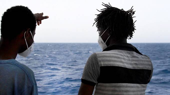 «Sea-Eye 4» darf mit geretteten Bootsmigranten in Sizilien anlegen