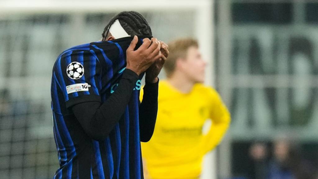 Inter Mailands Schweizer Verteidiger Manuel Akanji stand mit einem Fehler am Ursprung des ersten Gegentores