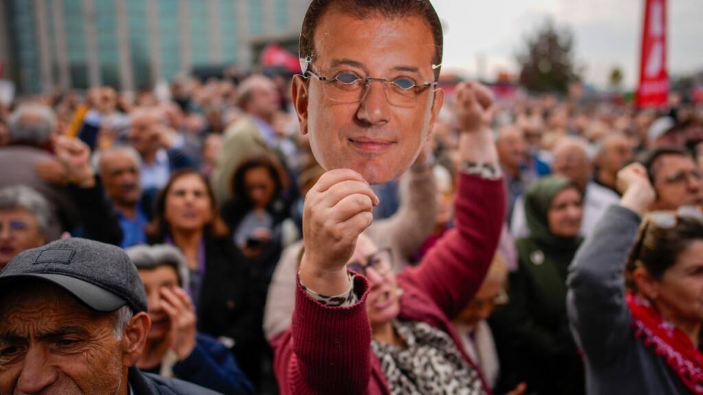 Türkei: Weiterer Haftbefehl gegen inhaftierten Erdogan-Gegner