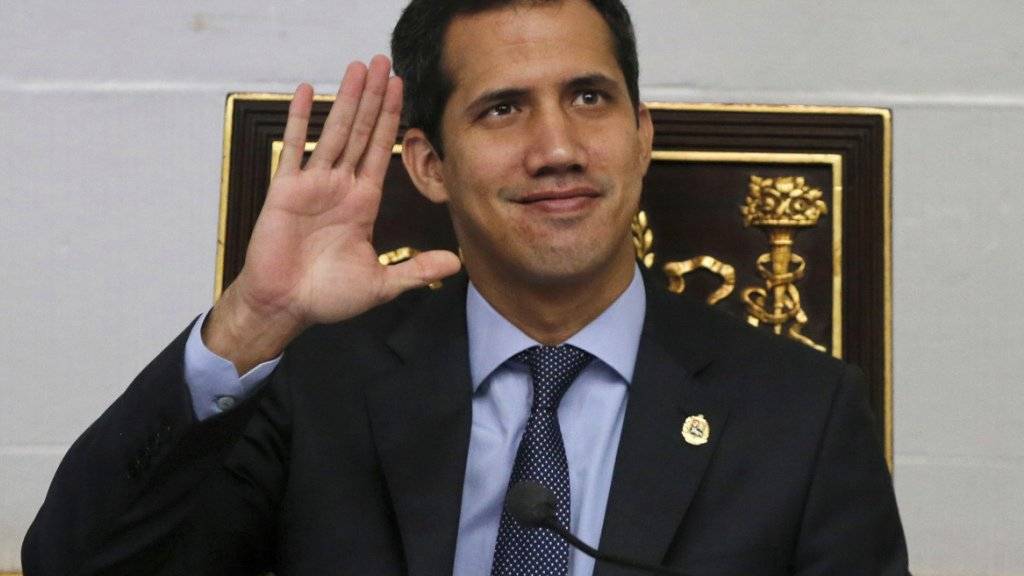 Venezuelas verfassungsgebende Versammlung hat am Dienstag die parlamentarische Immunität von Oppositionsführer Juan Guaidó aufgehoben.