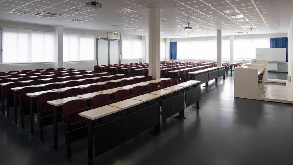 Alle nicht-obligatorischen Schulen im Tessin werden geschlossen. Die Fachhochschule Südschweiz machte bereits am Dienstag dicht. (Archivbild)