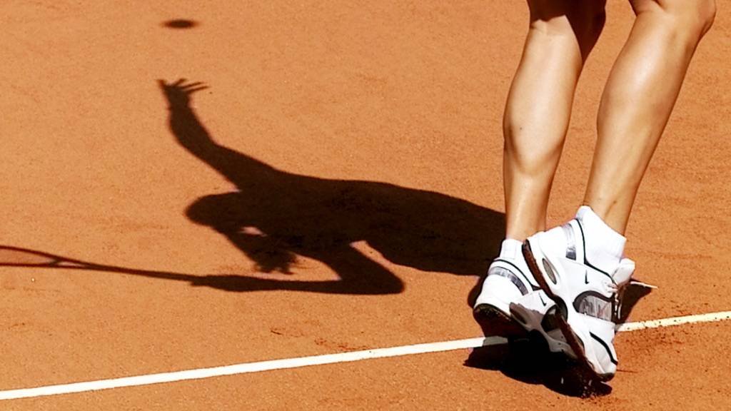 Die Frauen beginnen mit der Tennis-Saison ebenfalls am 5. Januar.