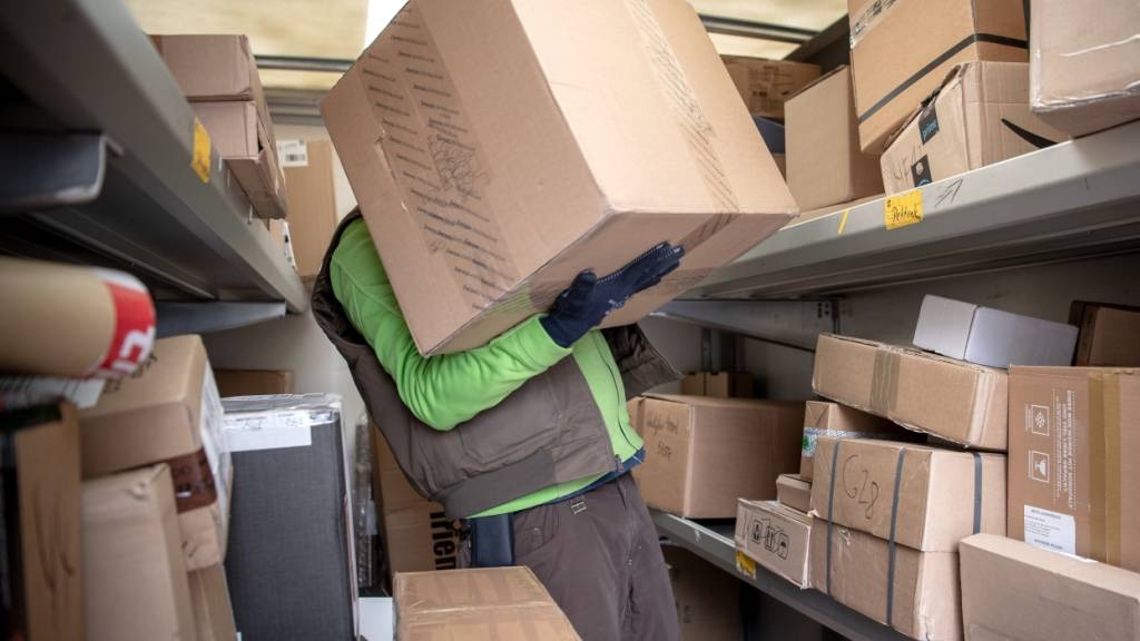 Die starke Zunahme des Online-Handels beeinflusst auch die Frage der Produktesicherheit. (Symbolbild)