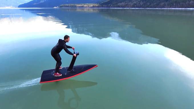 Ein E-Bike für's Wasser? Das gibt es!