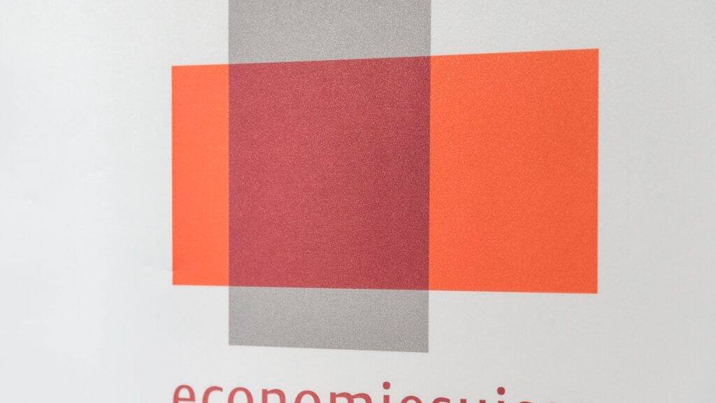 Der Wirtschaftsdachverband Economiesuisse ist mit Blick auf die Entwicklung der Schweizer Wirtschaft pessimistischer eingestellt als noch vergangenen Dezember. Er senkt die BIP-Prognose für das laufende Jahr.(Archivbild)
