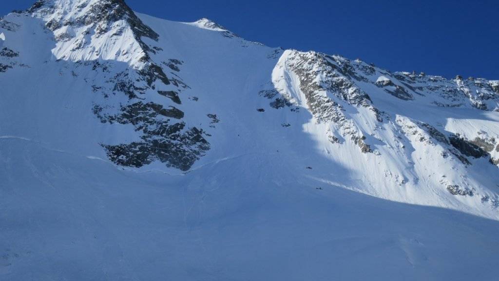 200 Meter von Lawine mitgerissen: Zwei Frauen wurden an der Nordwand der Cima di Rosso von den Schneemassen überrascht.