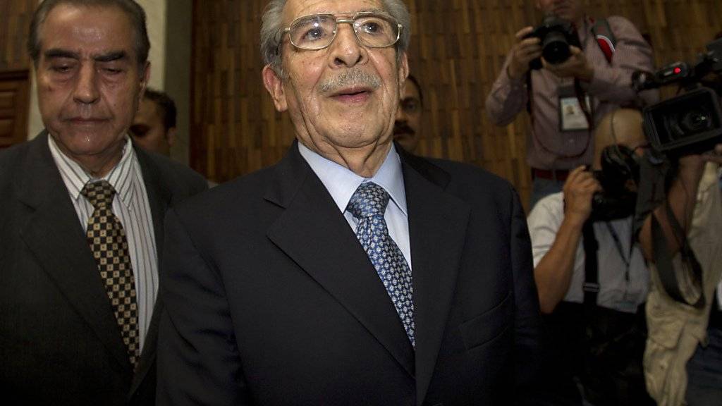 Der frühere Diktator von Guatemala, Jose Efrain Rios Montt, in einer Aufnahme von 2013: Der Prozess gegen den Ex-Machthaber wurde am Dienstag wieder aufgenommen. (Archivbild)