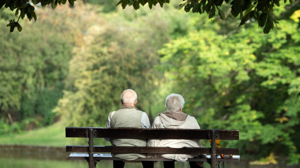 Frauen in Österreich erhalten im Schnitt fast 40 Prozent weniger Rente als Männer. In der Schweiz ist der sogenannte «Gender Pension Gap» etwas tiefer. (Symbolbild)