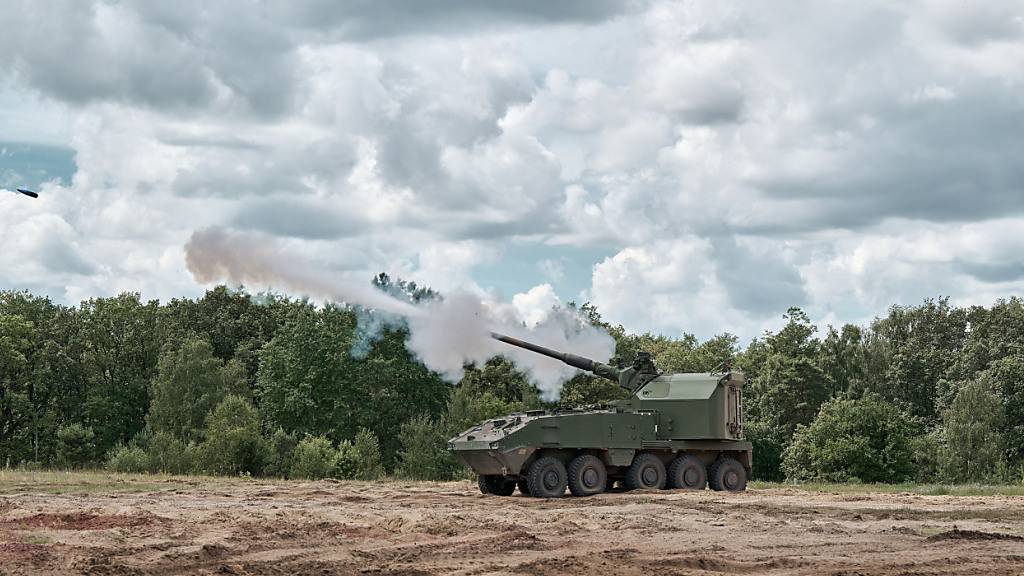 Piranha-IV-Panzer der Firma KNDS Deutschland sollen die heutigen Haubitzen M109 der Schweizer Armee ablösen.