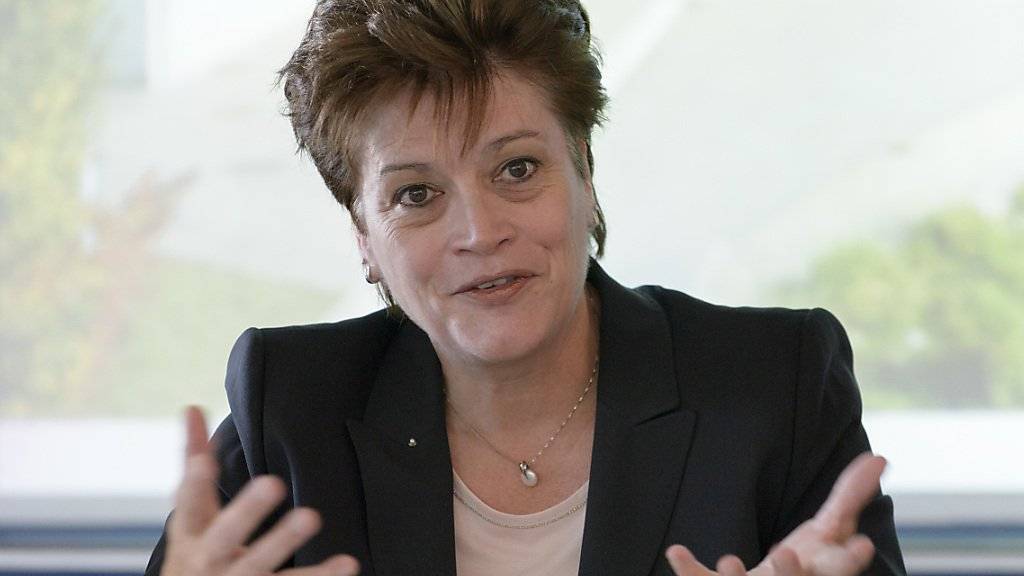 Die Zürcher Bildungsdirektorin Silvia Steiner lässt die Hintergründe zum Fall «Jürg Jegge» von einem Experten der Volksschulgesetzgebung aufarbeiten. (Archivbild)