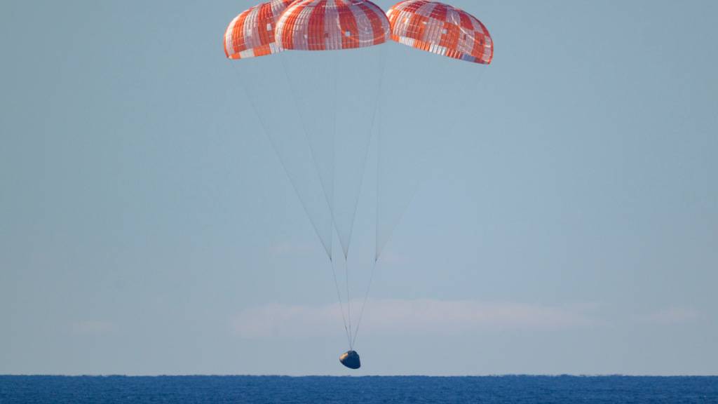 Nach zehn Tagen im All ist die Crew der «Artemis 2» im Pazifik gelandet.