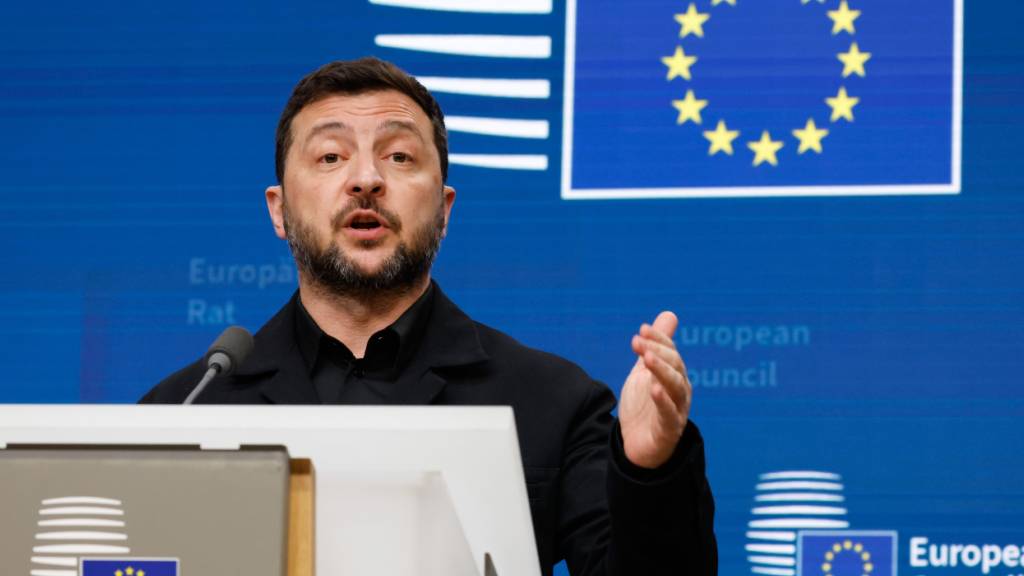 Russen-Geld für die Ukraine? EU will Beschluss im Dezember