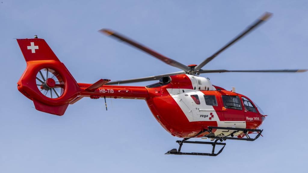 Nach einer Auseinandersetzung in Altstätten SG flog die Rega einen 26-jährigen Mann in ein Spital. (Symbolbild)