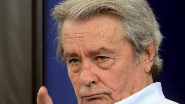 Alain Delon findet den Aufstieg des Front National "sehr erhebend