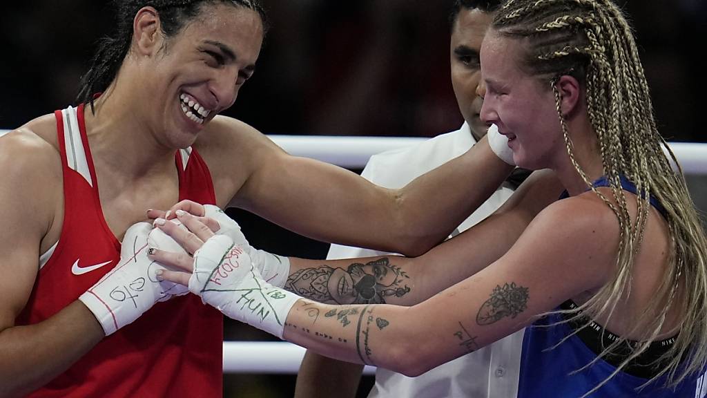 Khelif trotzt Geschlechterdebatte mit Medaille