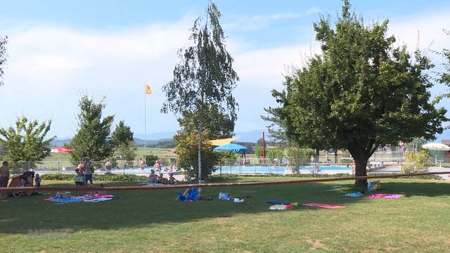 Badi Fraubrunnen: Wegen Grundwassermangel kurzfristig geschlossen