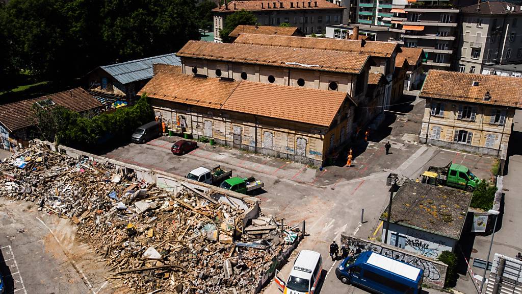 Ein Teil des Autonomen Zentrums Molino (CSOA) wurde in der Nacht auf den 30. Mai in Trümmer gelegt.