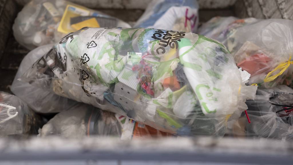 Schweizweites Plastik-Recycling ab Oktober verfügbar