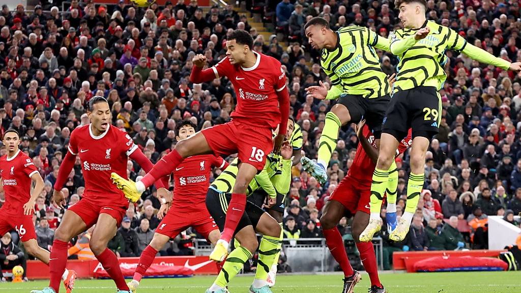 Arsenals Verteidiger Gabriel traf an der Anfield Road früh zum 1:0