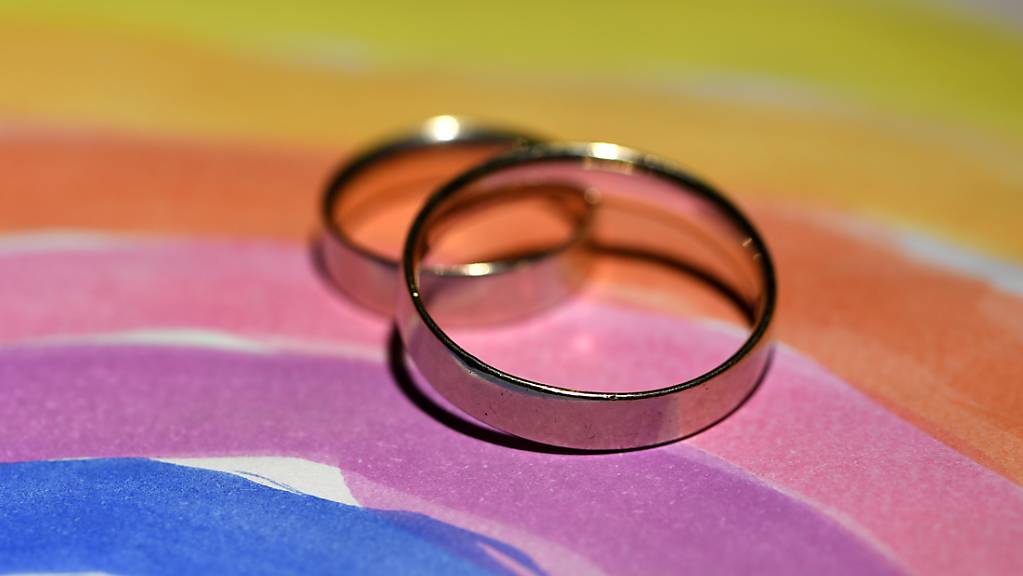 In Costa Rica ist die erste offiziell anerkannte gleichgeschlechtliche Ehe Mittelamerikas geschlossen worden. Die Hochzeit zwischen zwei Frauen wurde live im staatlichen Fernsehen übertragen. (Symbolbild)