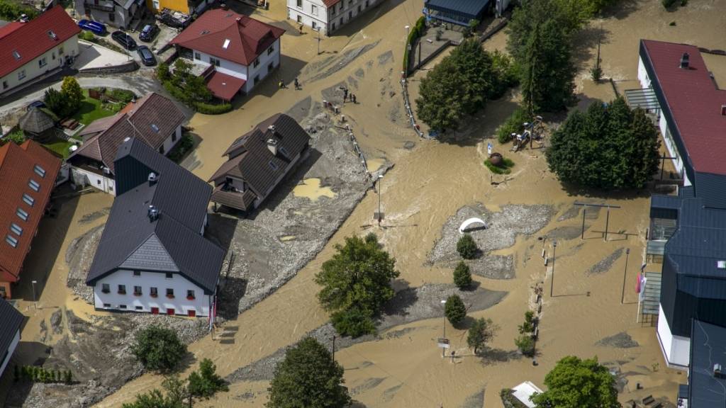 Weiter Erdrutschgefahr nach Überschwemmungen in Slowenien und Österreich
