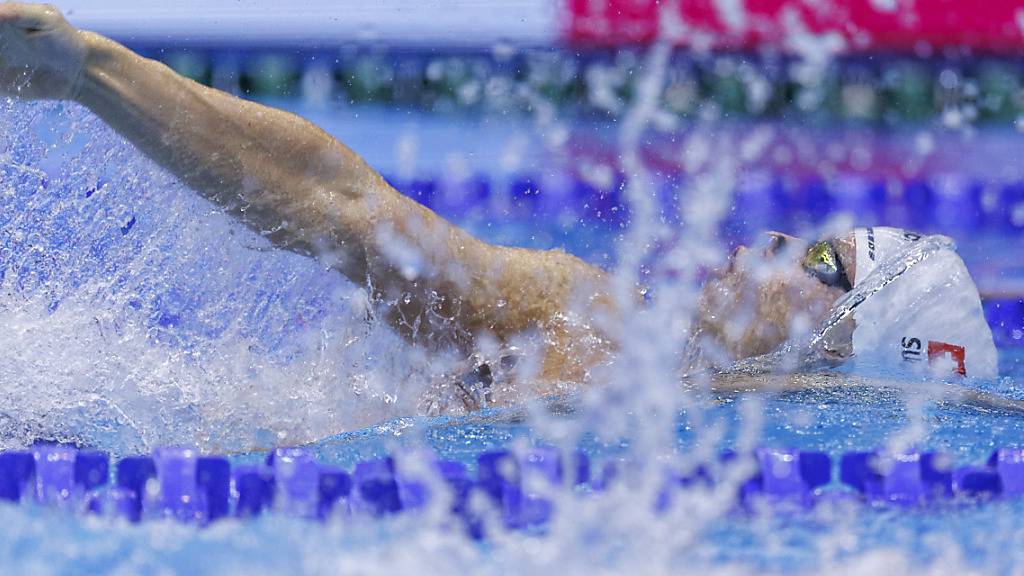 Roman Mityukov zog über 100 m Rücken als Sechstbester in die Halbfinals ein