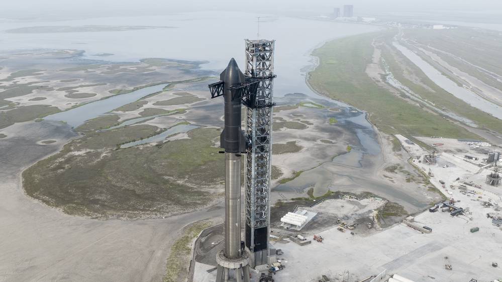 SpaceX verschiebt Testflug der stärksten Rakete der Geschichte