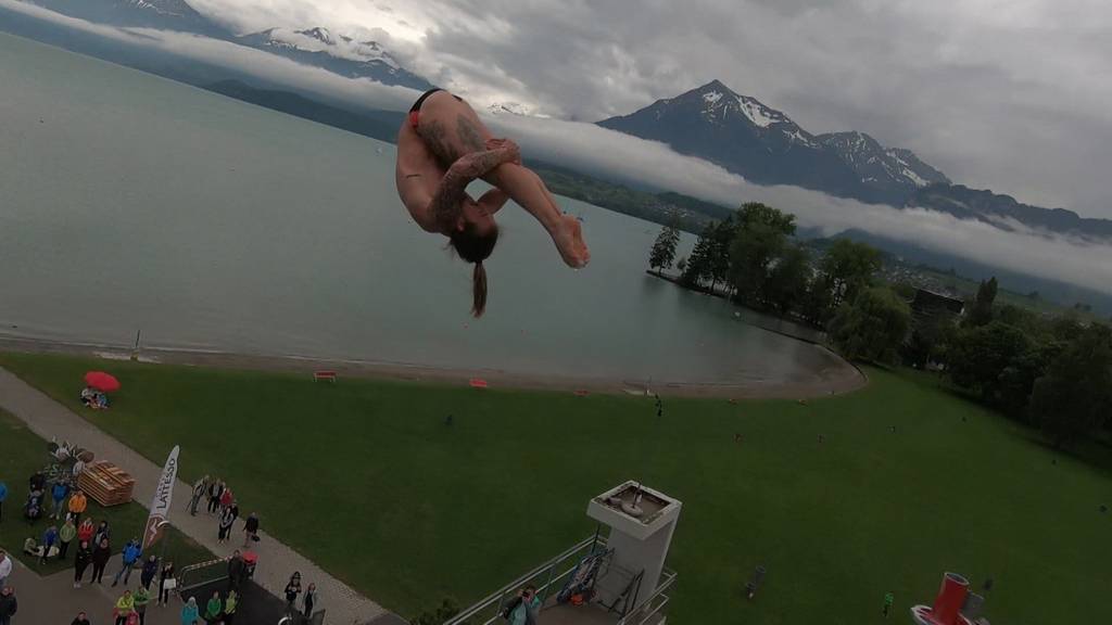 Spektakuläres High Diving in Thun