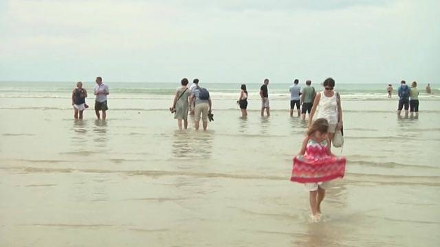 Tausende Menschen gedenken den Tsunami-Opfern