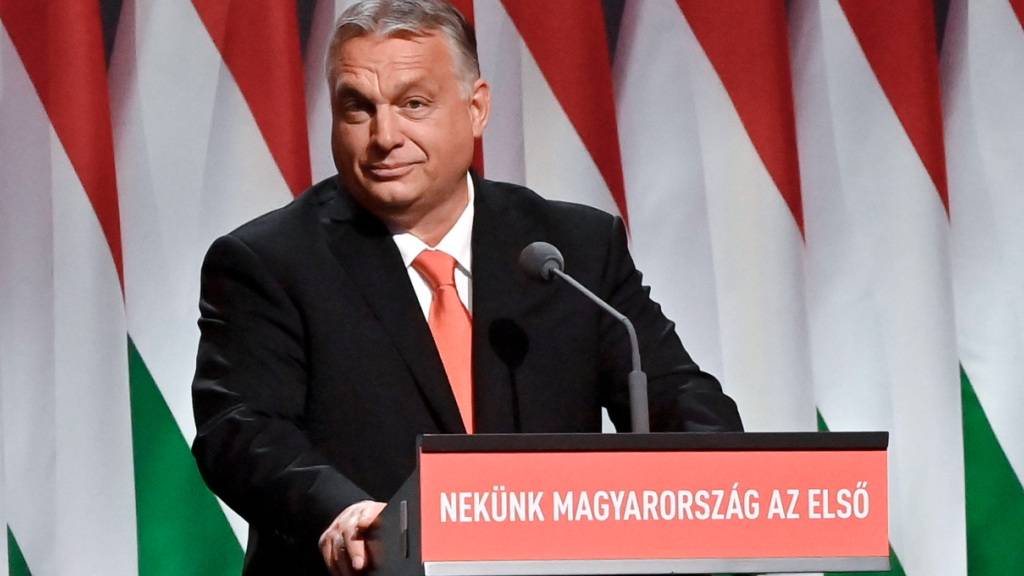 ARCHIV - Viktor Orban, Ministerpräsident von Ungarn, spricht auf dem 29. Fidesz-Kongress. Foto: Szilard Koszticsak/MTI/AP/dpa