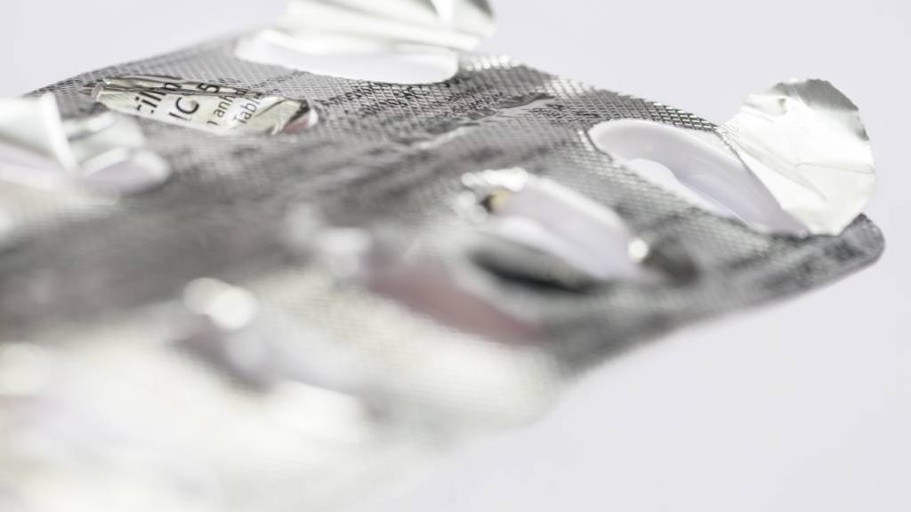 Antibiotikaresistente Keime gehören zu den grossen Gesundheitsproblemen unserer Zeit. Aber auch ohne Resistenz können Bakterien Antibiotika mitunter gut aushalten. Ein neuer Text kommt ihnen auf die Schliche. (Symbolbild)