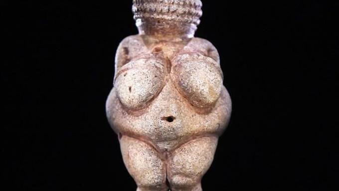 Facebook entschuldigt sich für Zensur der «Venus von Willendorf»