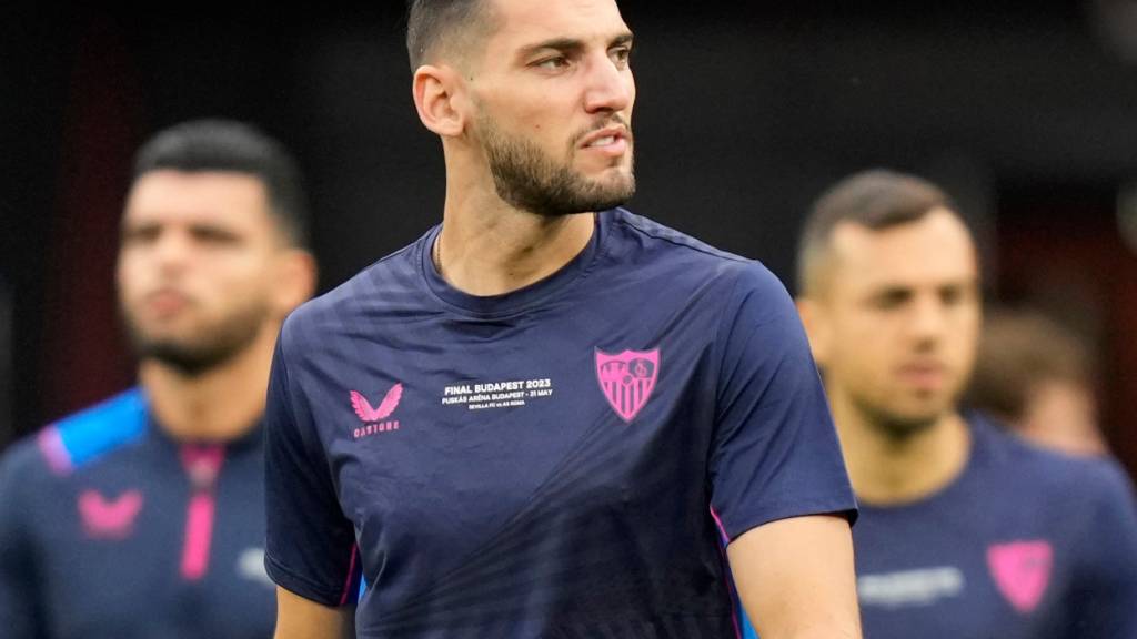 Dürfte nicht so bald wieder auf einem Fussballplatz zu sehen sein: der Spanier Rafa Mir, hier noch im Dress des FC Sevilla