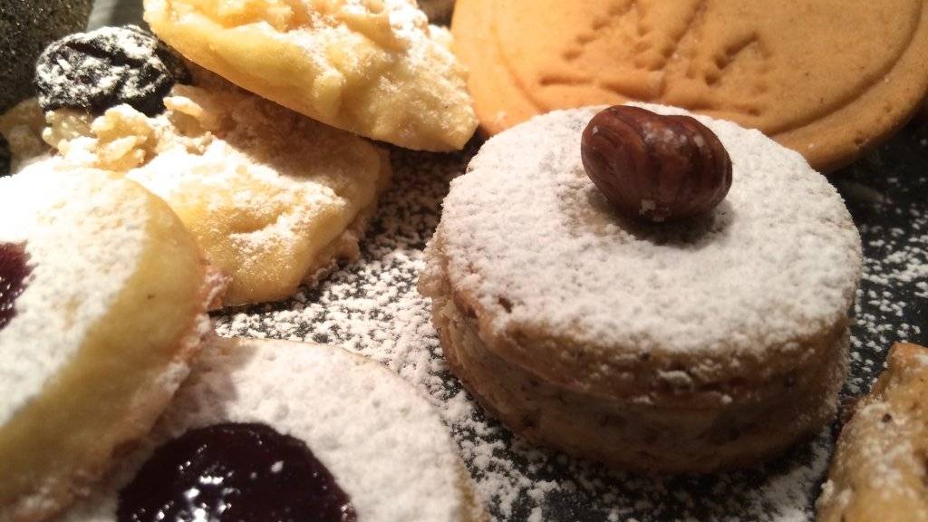 Florentin-Cookies, Mozart-Krapfen oder Karamell-Kekse: Mit diesen Rezepten wird Weihnachten ein bisschen internationaler.