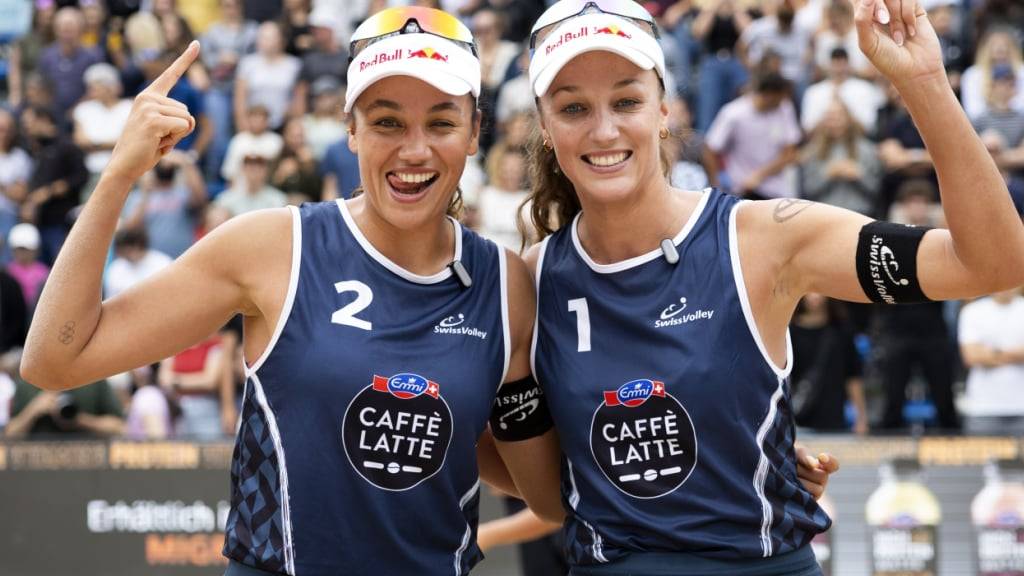 Jubeln erstmals gemeinsam über SM-Gold: das Schwestern-Duo Zoé (li.) und Anouk Vergé-Dépré