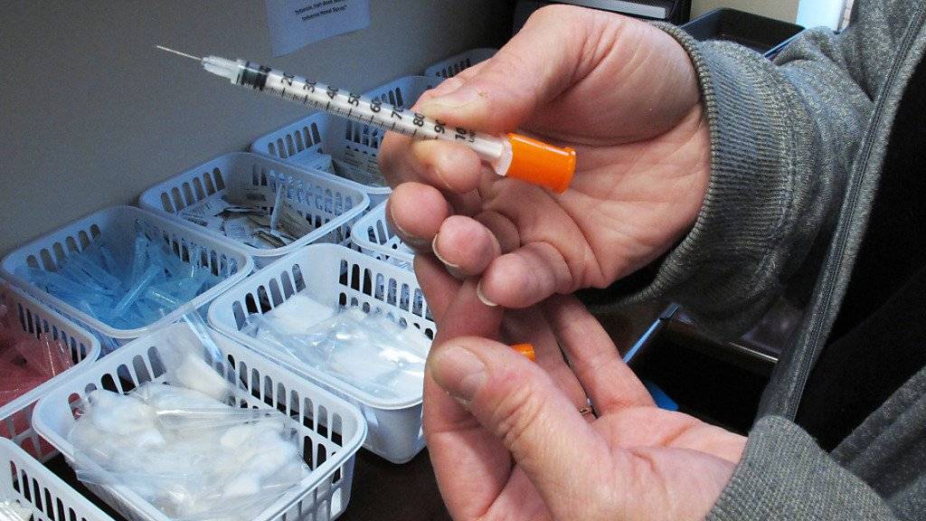 Die Zahl der regelmässigen Heroin-Konsumierenden wird im Kanton Waadt auf 763 bis 1'076 Menschen geschätzt.