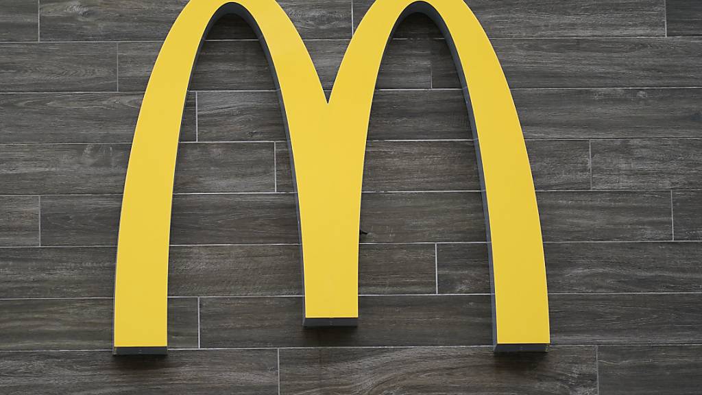 Die Fastfoodkette testet ein auf Getränke ausgerichtetes Restaurant-Konzept. (Archivbild)