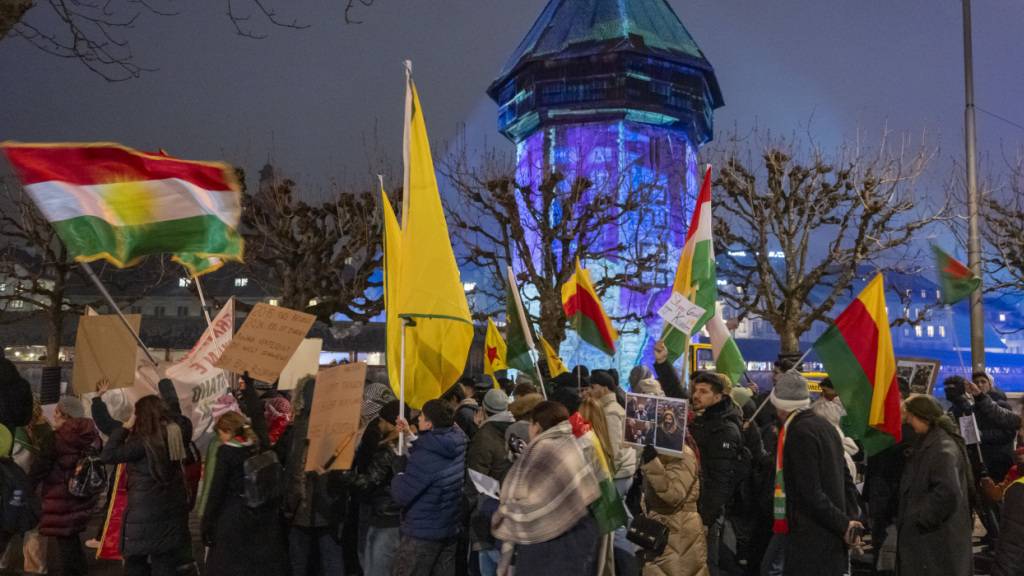 600 Personen fordern in Luzern «Freiheit für Kurdistan»