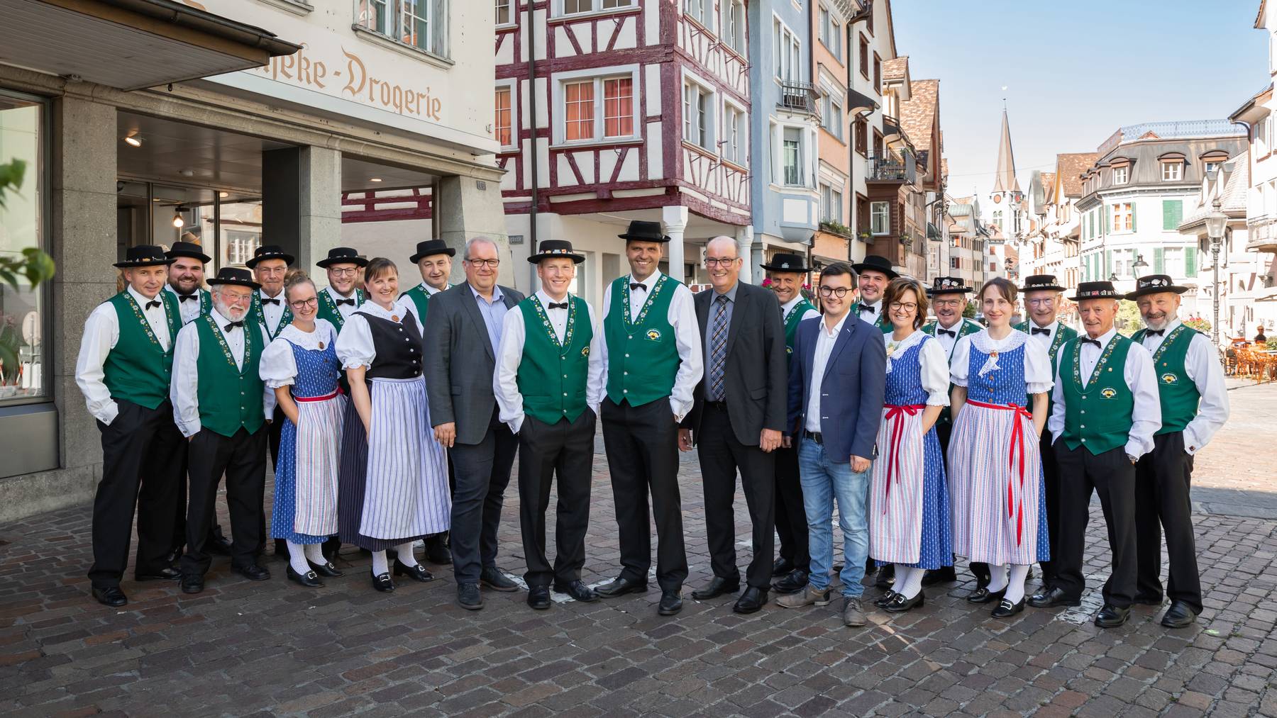 In drei Jahren findet das Nordostschweizerische Jodlerfest im Rheintal statt: Im Bild eine Delegation des Joderklubs Altstätten in der Altstätter Marktgasse.